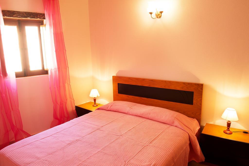 Recanto Da Ribeira Casas De Campo Мончик Стая снимка